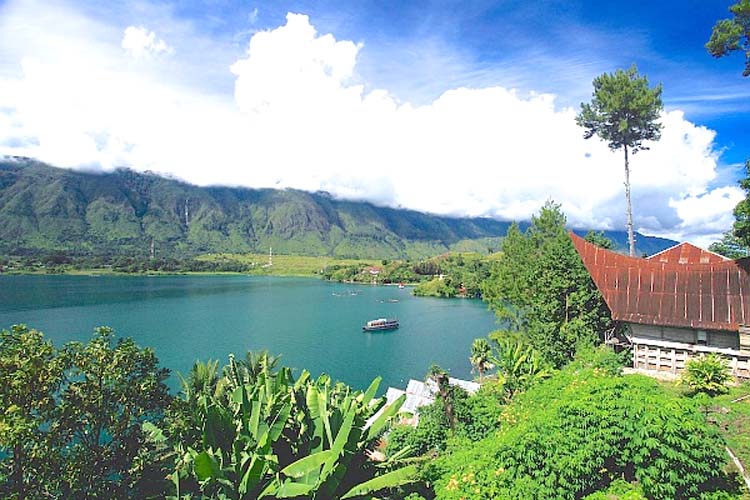 22 DANAU TOBA