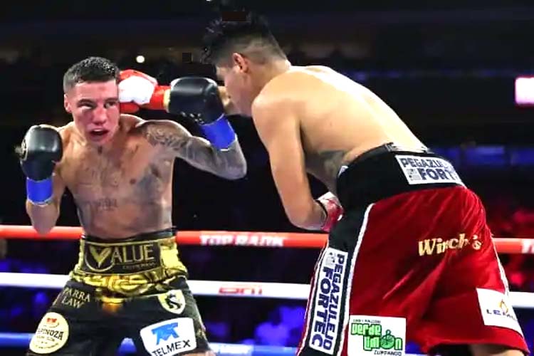 NAVARRETE VS VALDEZ MIKEY WILLIAMS MINGGU