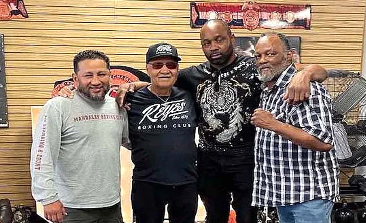 Paul Reyes (Pelatih Donald Curry) Meninggal Dunia - Ronde Aktual